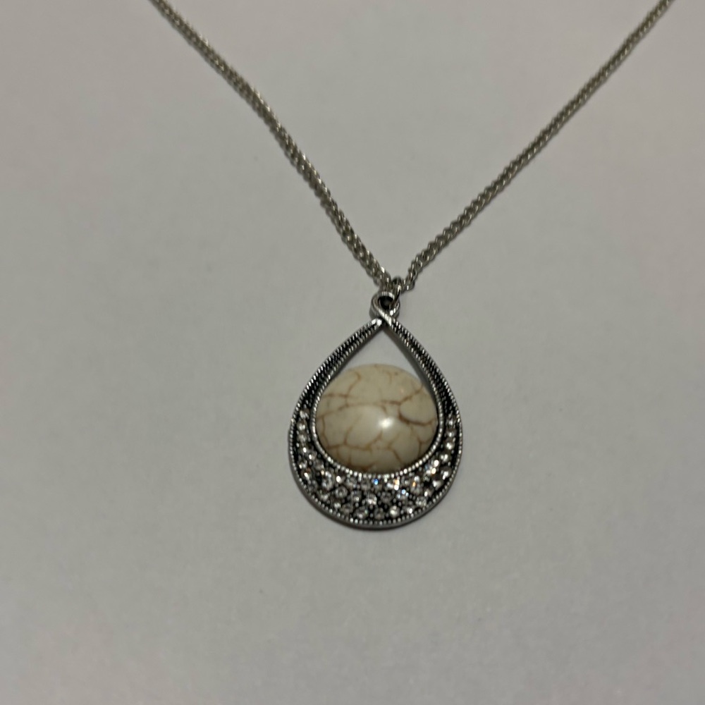 Silver crystal and stone tear drop pendant necklace - Picture 2 of 4